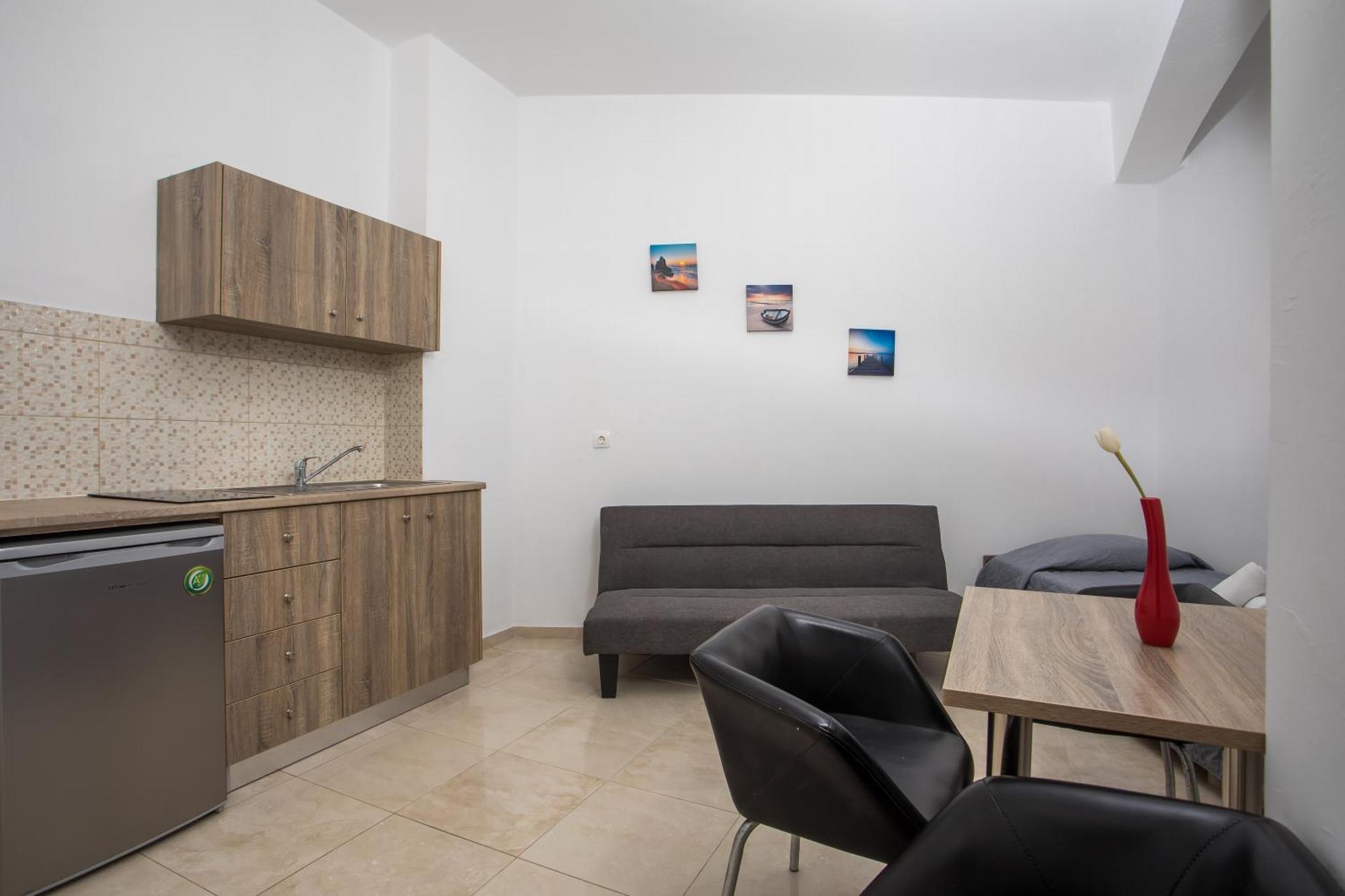 Al Mare Apartments Afantou Eksteriør billede