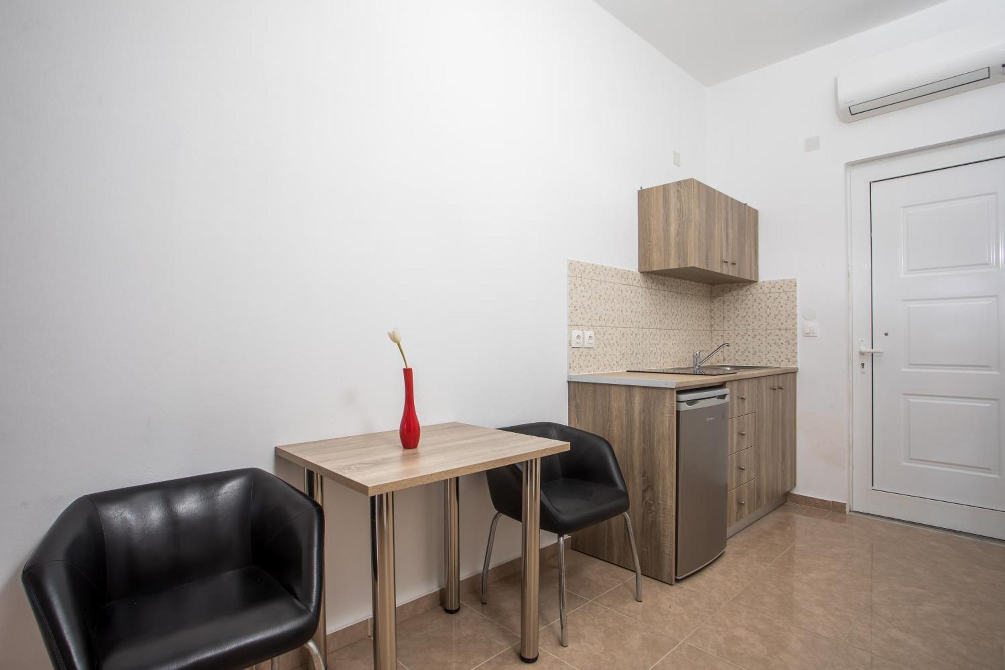 Al Mare Apartments Afantou Eksteriør billede